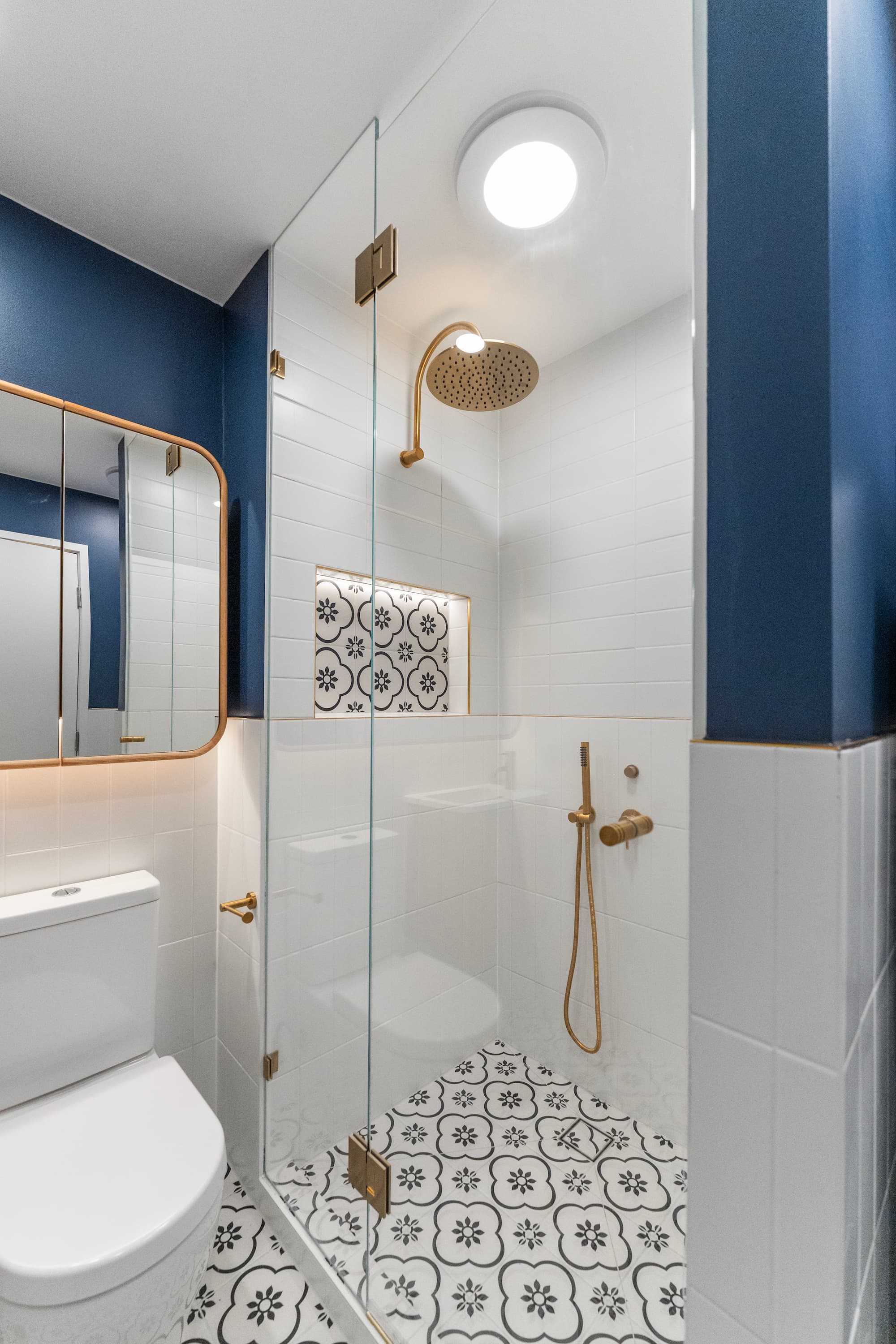 Returning client · Kensington